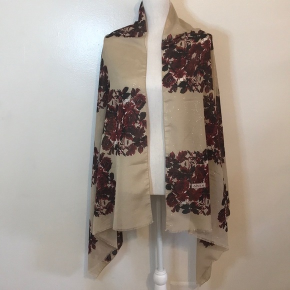 Accessories - TAN FLORAL SCARF ✨✨✨